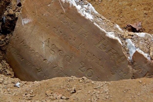 Thousands-of-African-American-Graves-Buried-Beneath-Philadelphia-Playground-650x433