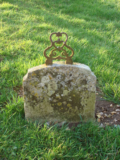 Small_Gravestone